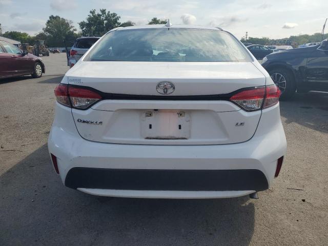 5YFEPRAE6LP007450 - 2020 TOYOTA COROLLA LE Weiß Foto 6
