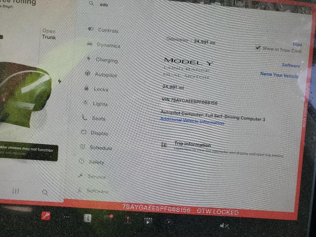 7SAYGAEE5PF668156 - 2023 TESLA MODEL Y Gris foto 9