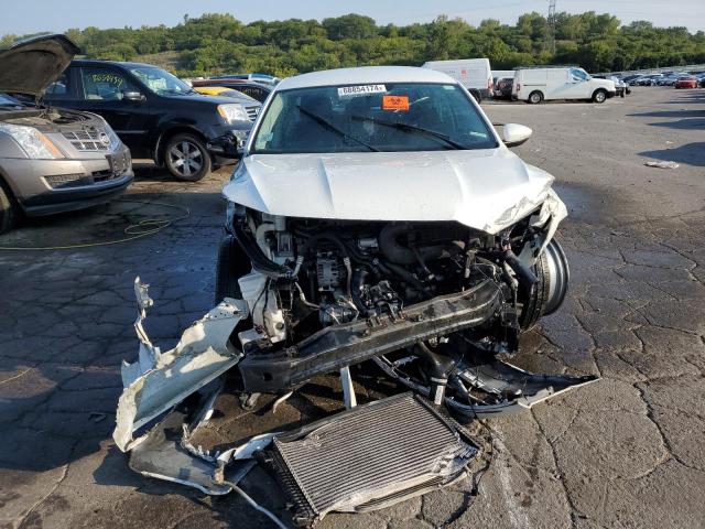 1VWDT7A32HC033552 - 2017 VOLKSWAGEN PASSAT R-LINE Ağ foto 5