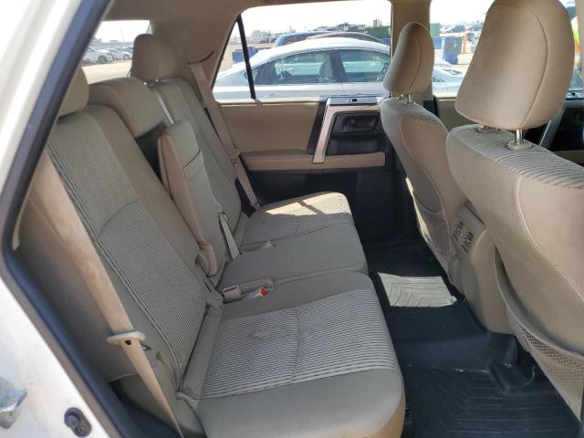 JTEZU5JR8A5012256 - 2010 TOYOTA 4RUNNER SR5 WHITE photo 11