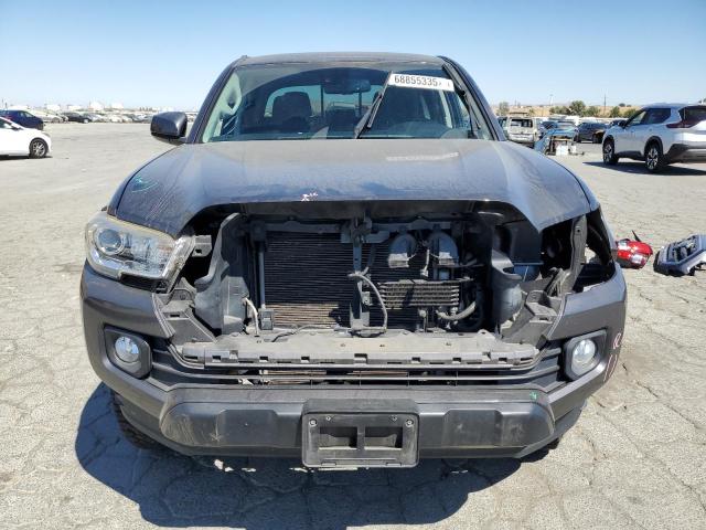 3TMCZ5AN2JM135649 - 2018 TOYOTA TACOMA DOUBLE CAB Boz foto 5