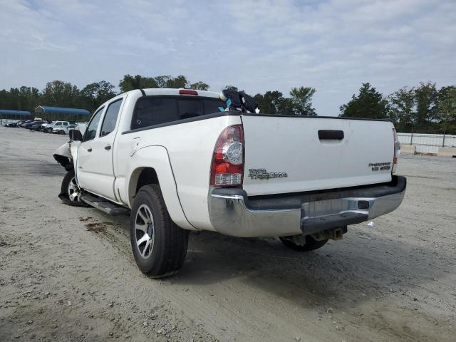 3TMKU72N79M022067 - 2009 TOYOTA TACOMA DOUBLE CAB PRERUNNER LONG BED WHITE photo 2