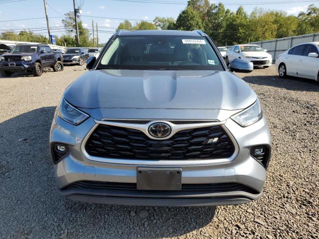 5TDHZRBH4LS053611 - 2020 TOYOTA HIGHLANDER XLE BLUE photo 5