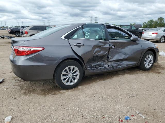 4T1BF1FK6GU249018 - 2016 TOYOTA CAMRY LE GRAY photo 3