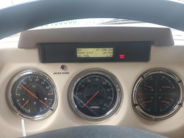 4UZACVDT7ECFX0174 - 2014 FREIGHTLINER CHASSIS XC შავი ფოტო 8