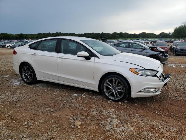 3FA6P0H73HR203604 - 2017 FORD FUSION SE 白色 照片 4