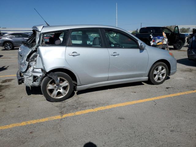2T1KR30E25C475304 - 2005 TOYOTA COROLLA MATRIX XR SILVER photo 3