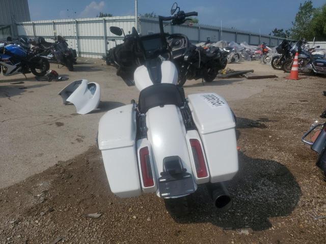 1HD1KH715RB636974 - 2024 HARLEY-DAVIDSON FLTRX 白色 照片 4