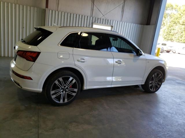 WA1C4AFY4J2115382 - 2018 AUDI SQ5 PRESTIGE WHITE photo 3
