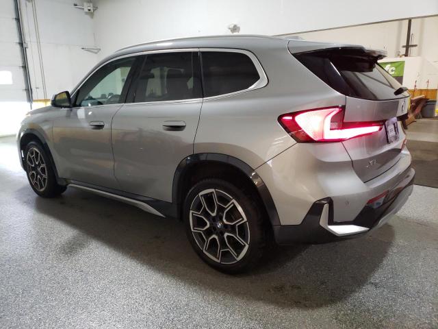WBX73EF00P5X58057 - 2023 BMW X1 XDRIVE28I SILVER photo 2