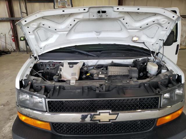 1GAZGPFFXH1125741 - 2017 CHEVROLET EXPRESS G3 LT WHITE photo 11