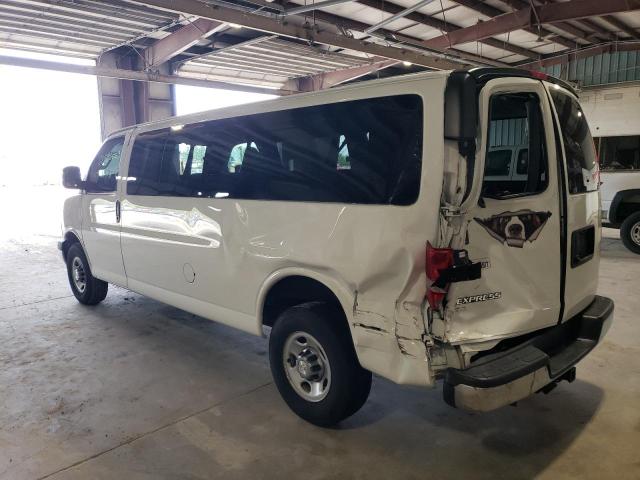 1GAZGPFFXH1125741 - 2017 CHEVROLET EXPRESS G3 LT WHITE photo 2