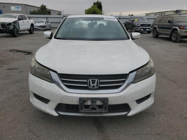 1HGCR2F3XEA137580 - 2014 HONDA ACCORD LX WHITE photo 5