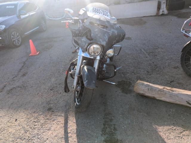 1HD1FVC26KB673278 - 2019 HARLEY-DAVIDSON FLHT Qara foto 2