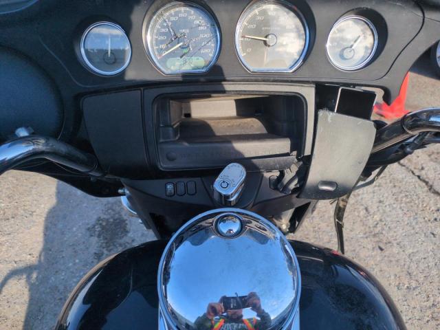 1HD1FVC26KB673278 - 2019 HARLEY-DAVIDSON FLHT Qara foto 8