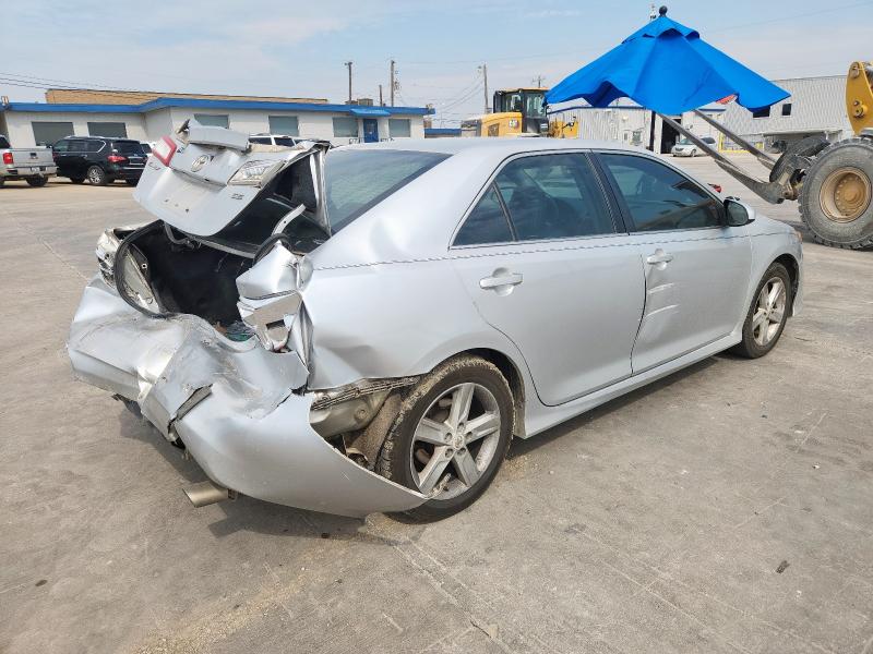 4T1BF1FK4CU091868 - 2012 TOYOTA CAMRY BASE WHITE photo 3