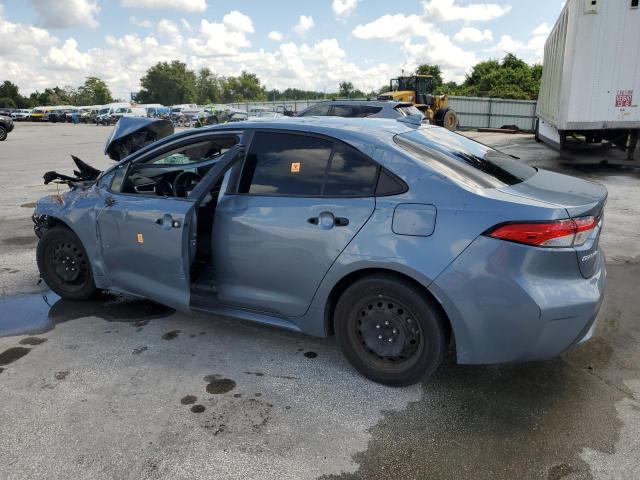 5YFEPMAE9MP180156 - 2021 TOYOTA COROLLA LE GRAY photo 2