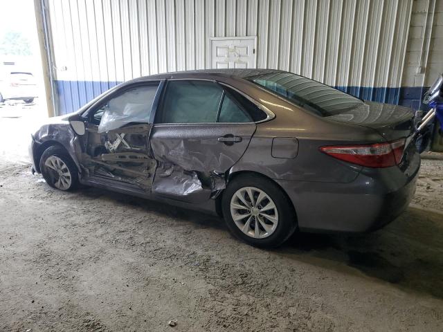 4T4BF1FK6FR457145 - 2015 TOYOTA CAMRY LE GRAY photo 2