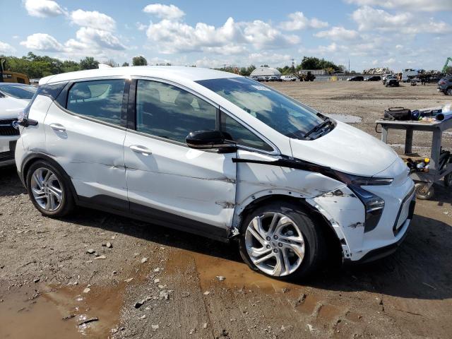 1G1FW6S03P4174360 - 2023 CHEVROLET BOLT EV 1LT WHITE photo 4