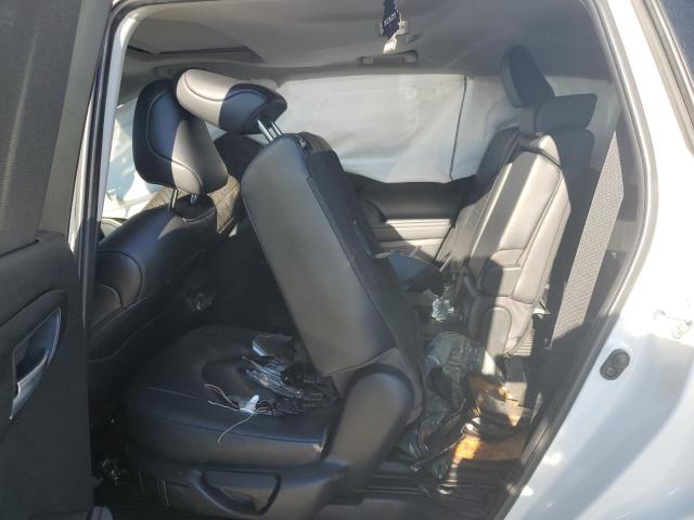 5TDHZRBH9NS246128 - 2022 TOYOTA HIGHLANDER XLE WHITE photo 11