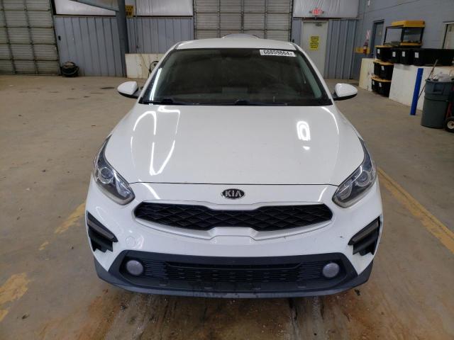 3KPF24AD4KE057681 - 2019 KIA FORTE FE WHITE photo 5