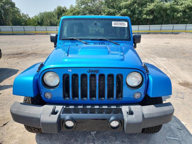1C4BJWEG3EL198710 - 2014 JEEP WRANGLER U SAHARA BLUE photo 5