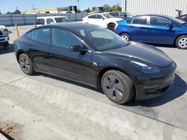 5YJ3E1EA4PF571895 - 2023 TESLA MODEL 3 Czarny zdjęcie 4