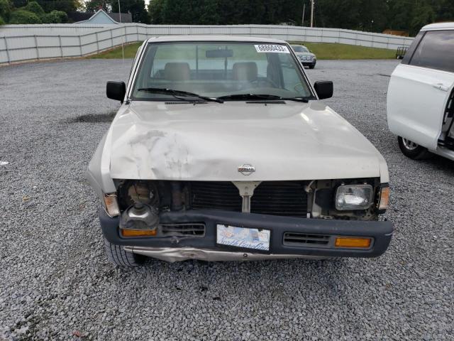 1N6SD11S2TC359112 - 1996 NISSAN TRUCK BASE SILVER photo 5