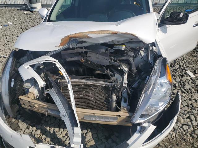 3N1CN7AP1JL884735 - 2018 NISSAN VERSA S WHITE photo 11