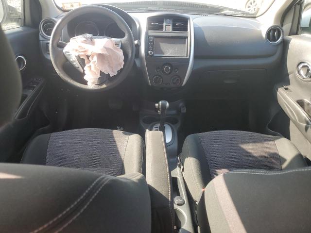 3N1CN7AP1JL884735 - 2018 NISSAN VERSA S WHITE photo 8