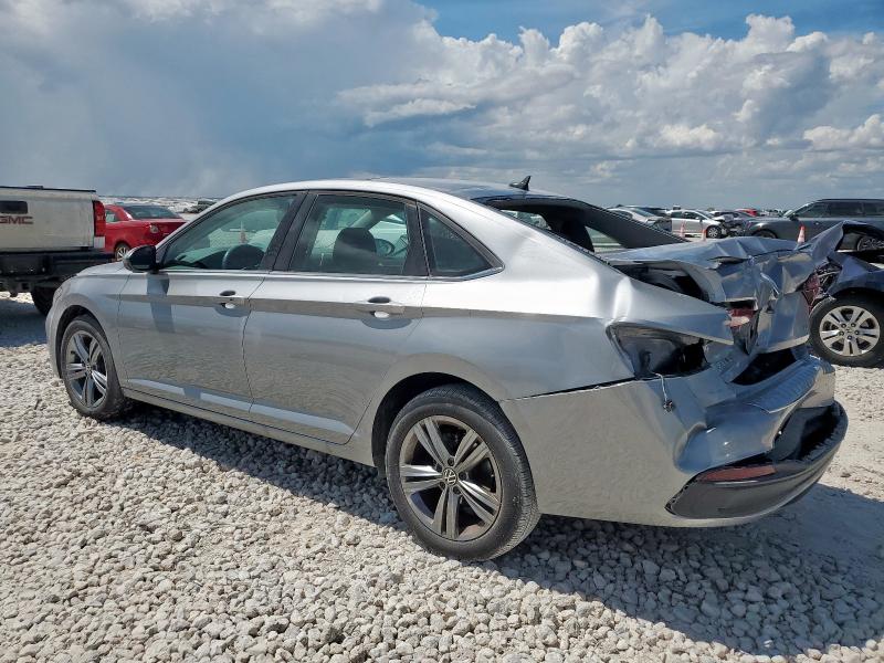3VW7M7BU9PM021087 - 2023 VOLKSWAGEN JETTA SE SILVER photo 2