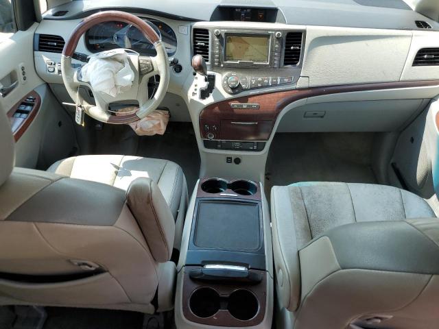 5TDDK3DC1CS040350 - 2012 TOYOTA SIENNA XLE გრაფიტი ფოტო 8