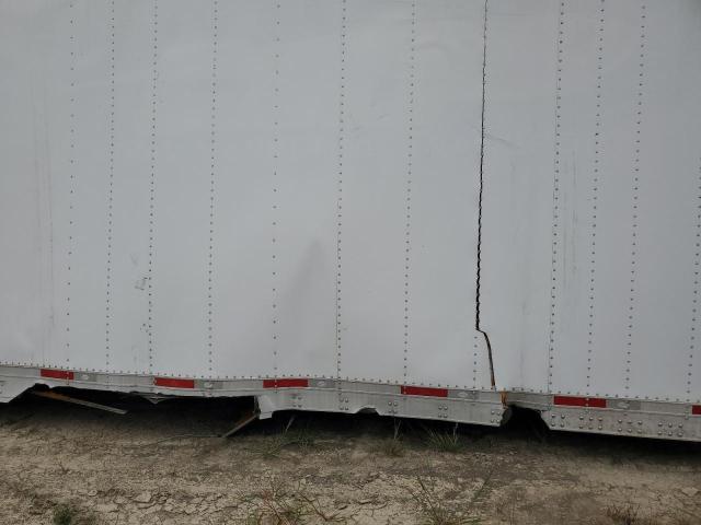 1UYVS2535H6945521 - 2017 UTILITY VS2RA თეთრი ფოტო 9