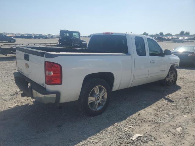 1GCRKTE7XCZ261287 - 2012 CHEVROLET SILVERADO K1500 LTZ WHITE photo 3