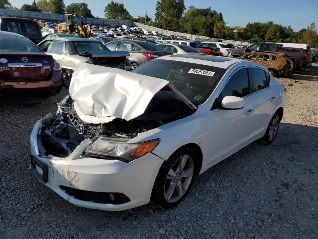 19VDE1F72DE005834 - 2013 ACURA ILX 20 TECH WHITE photo 1