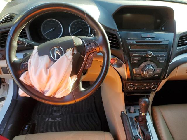 19VDE1F72DE005834 - 2013 ACURA ILX 20 TECH WHITE photo 8