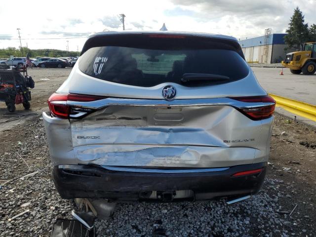 5GAERBKW2JJ135423 - 2018 BUICK ENCLAVE ESSENCE 银色 照片 6