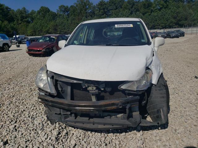 3N1BC1CP3BL443749 - 2011 NISSAN VERSA S WHITE photo 5