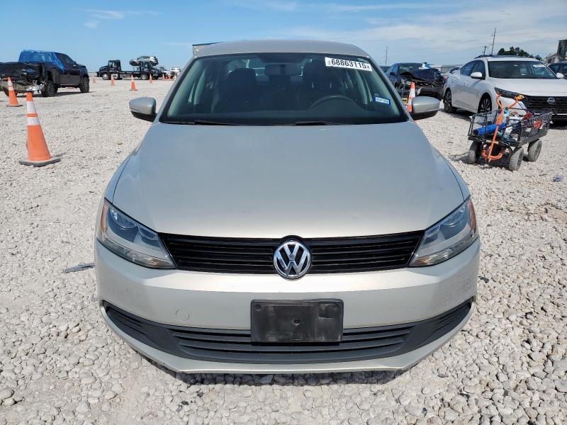 3VWDZ7AJ8BM365594 - 2011 VOLKSWAGEN JETTA SE ვერცხლისფერი ფოტო 5