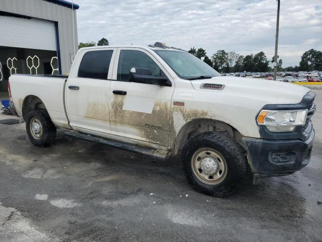 3C6UR5CJ7LG236743 - 2020 RAM 2500 TRADESMAN WHITE photo 4