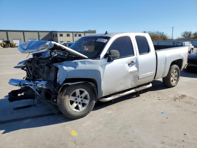 1GCRCREAXBZ217851 - 2011 CHEVROLET SILVERADO C1500  LS SILVER photo 1