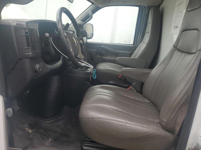 1GB0GRFPXK1185342 - 2019 CHEVROLET EXPRESS G3500 WHITE photo 7