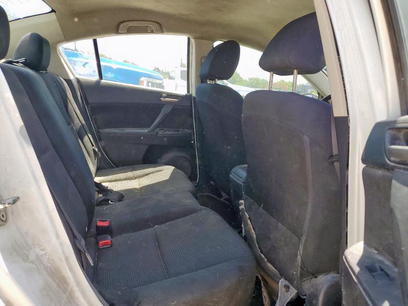 JM1BL1UG5C1510517 - 2012 MAZDA 3 I WHITE photo 10