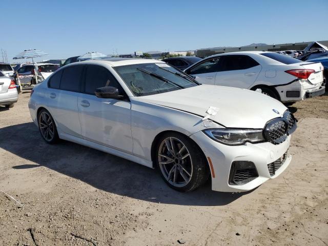 3MW5U7J07N8C30243 - 2022 BMW M340I WHITE photo 4