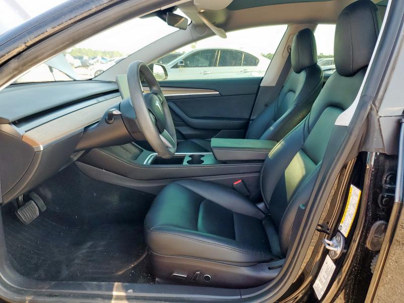 5YJ3E1EA4MF991118 - 2021 TESLA MODEL 3 Schwarz Foto 7