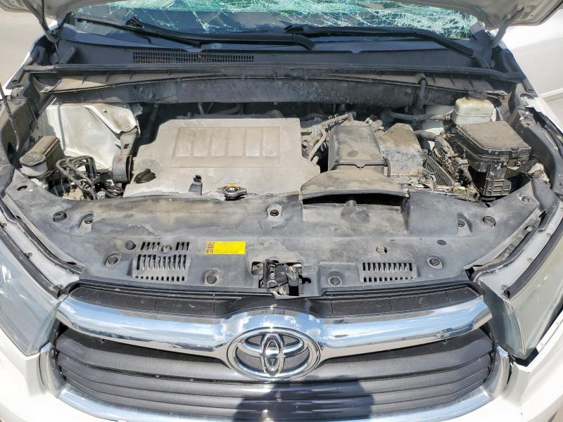 5TDKKRFH1FS075915 - 2015 TOYOTA HIGHLANDER XLE თეთრი ფოტო 12