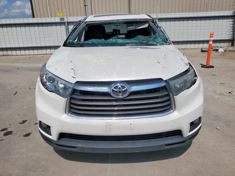 5TDKKRFH1FS075915 - 2015 TOYOTA HIGHLANDER XLE თეთრი ფოტო 5
