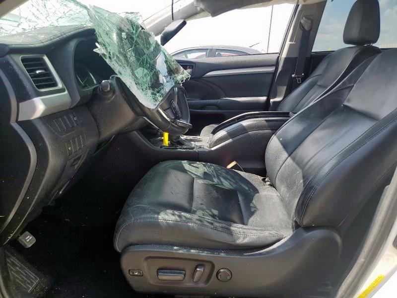 5TDKKRFH1FS075915 - 2015 TOYOTA HIGHLANDER XLE თეთრი ფოტო 7