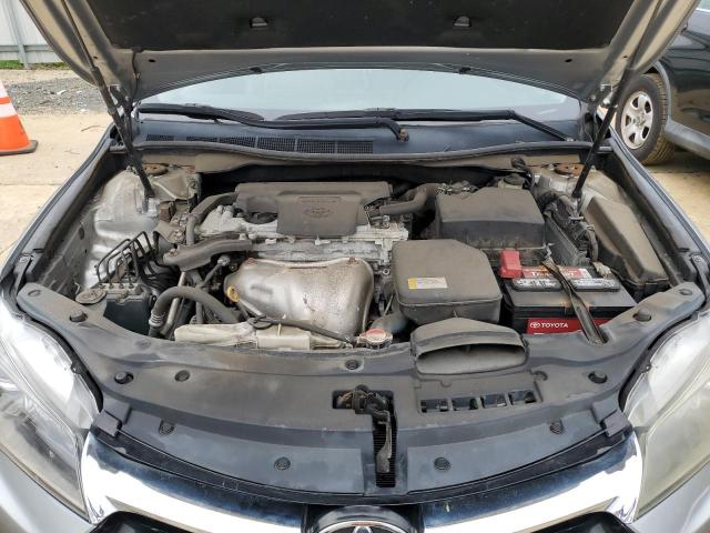 4T1BF1FK5GU202420 - 2016 TOYOTA CAMRY LE SILVER photo 11