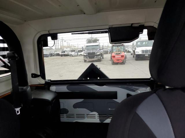 1C4AJWAGXDL514734 - 2013 JEEP WRANGLER SPORT TWO TONE photo 10